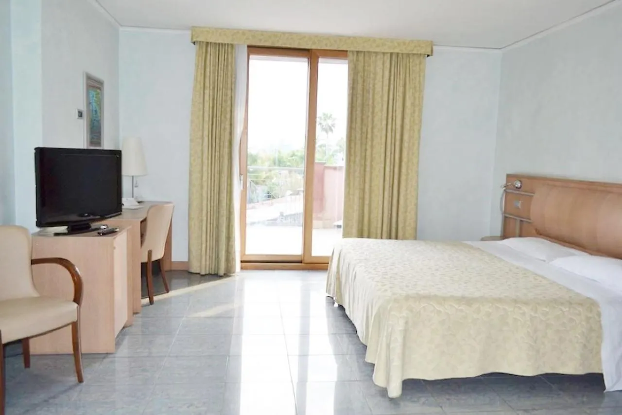 Marina Palace Hotel & Congress Hall Aci Trezza 4*,  Italy
