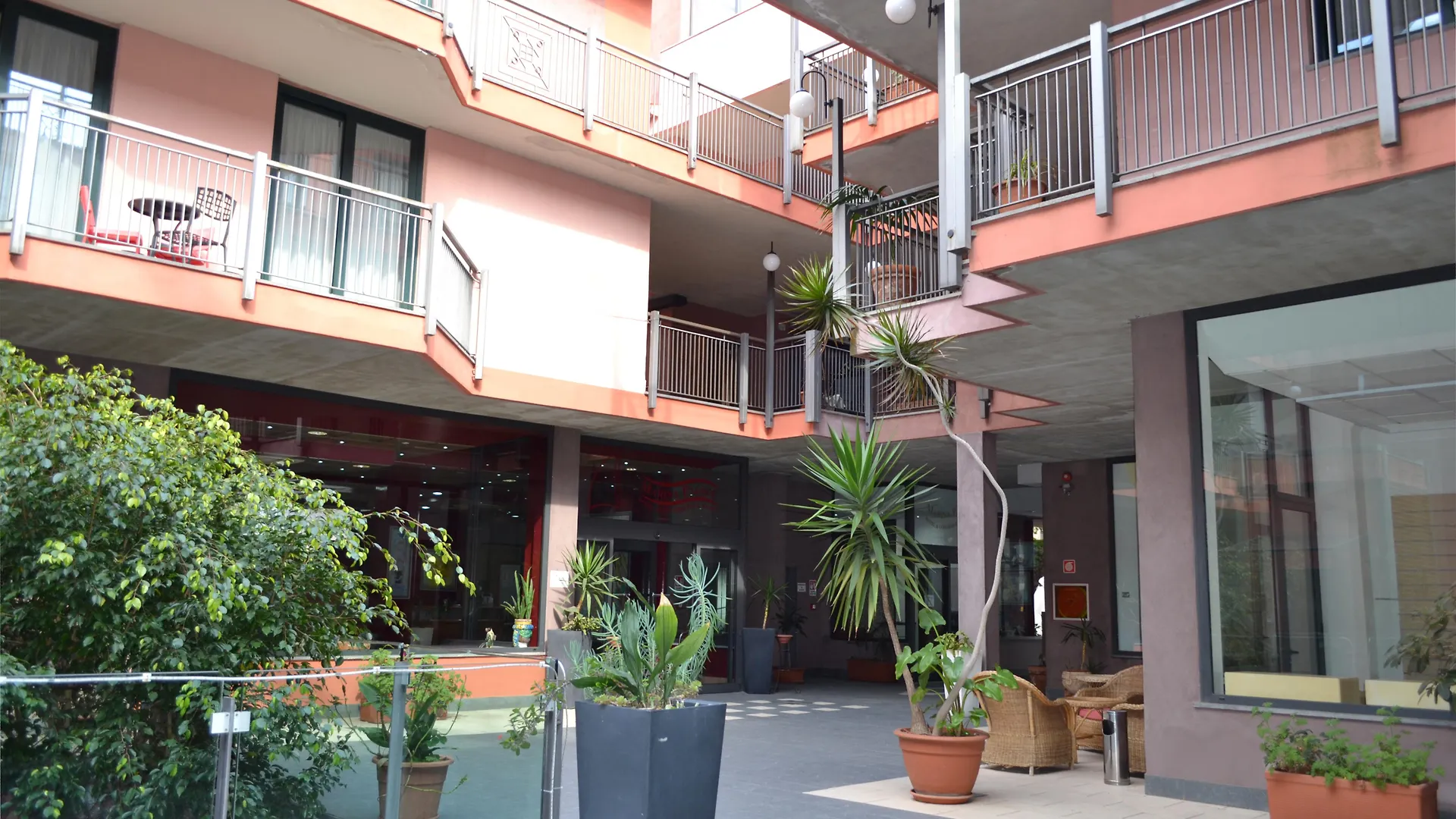 Marina Palace Hotel&Congress Hall Aci Trezza