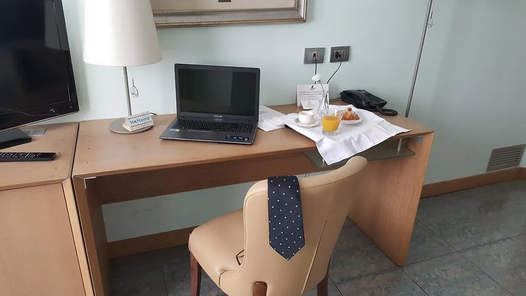 Marina Palace Hotel&Congress Hall Aci Trezza 4*,  Italia
